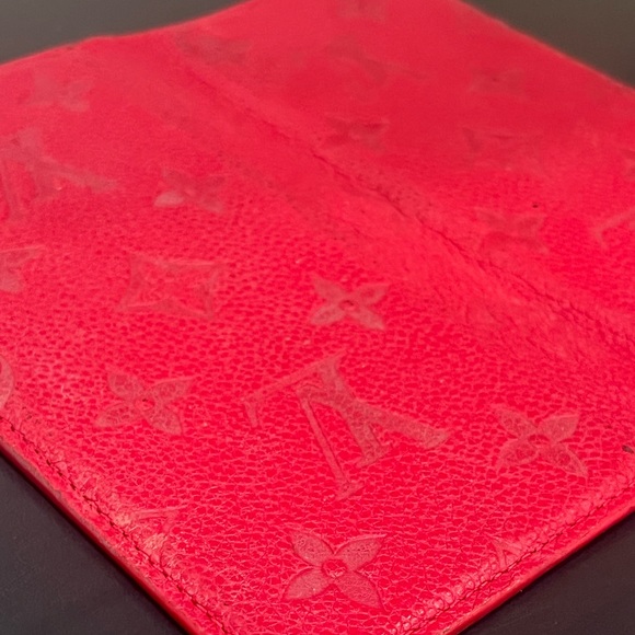 Authentic Louis Vuitton iPhone X/XS Case - Picture 11 of 16